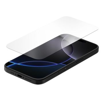 AIZSARGSTIKLS telefonam IPHONE 16 PRO QUADLOCK