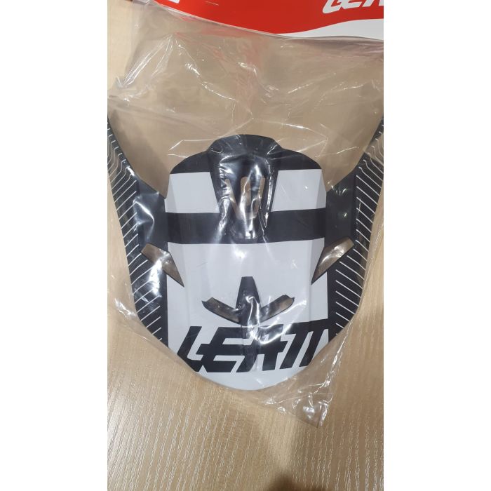 Leatt Peak GPX 4.5 Junior Black